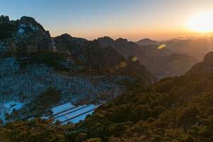 黄山、歙县古城、千岛湖跟团4日游价格/纯玩旅游团/含3晚住宿